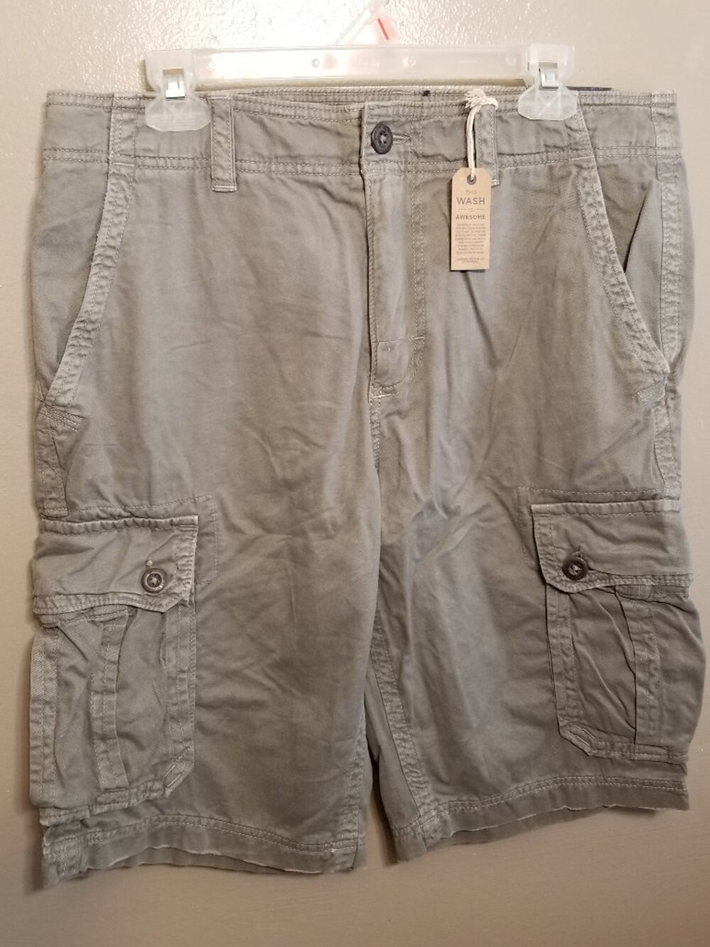 NEW American Eagle Men's Longer Length Shorts, 34w